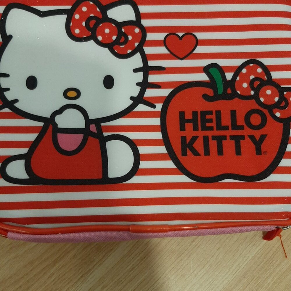 Hello Kitty Lunch Box - Picture 6 of 7
